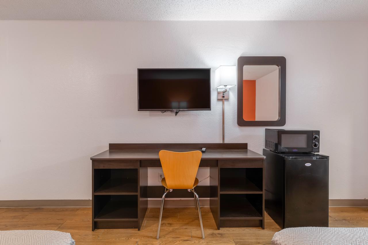 Motel 6-Bryan, Tx - University Area Exterior photo