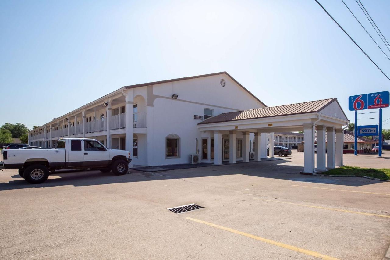 Motel 6-Bryan, Tx - University Area Exterior photo